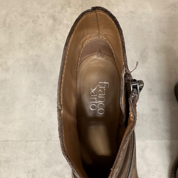 Women's Franco Sarto ankle boots taupe suede w/brown leather strap & zip SZ 9 - Picture 6 of 8